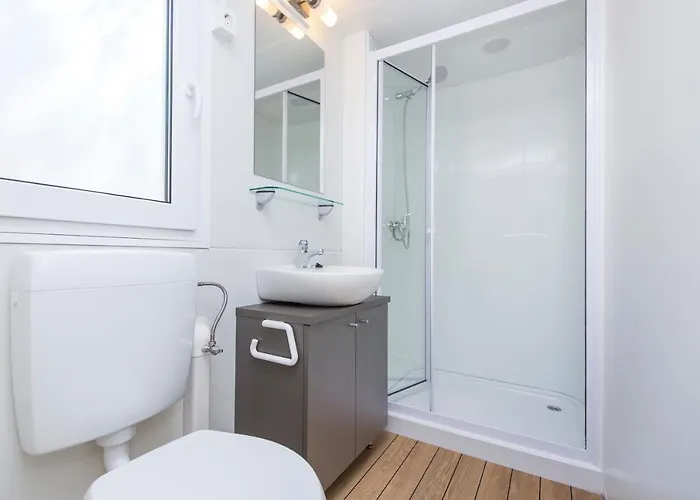 Albatross Mobile Homes On Solaris Fkk-naturist 3*